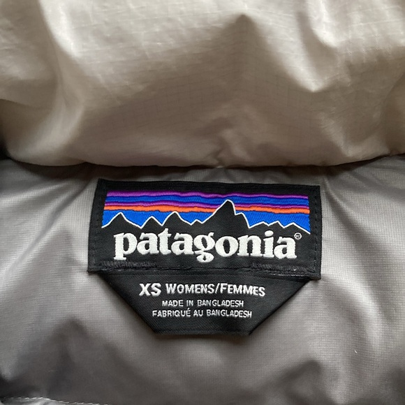 Patagonia Women’s Down Sweater Full Zip Down Insulated Jacket Light Gray XS - Picture 3 of 13